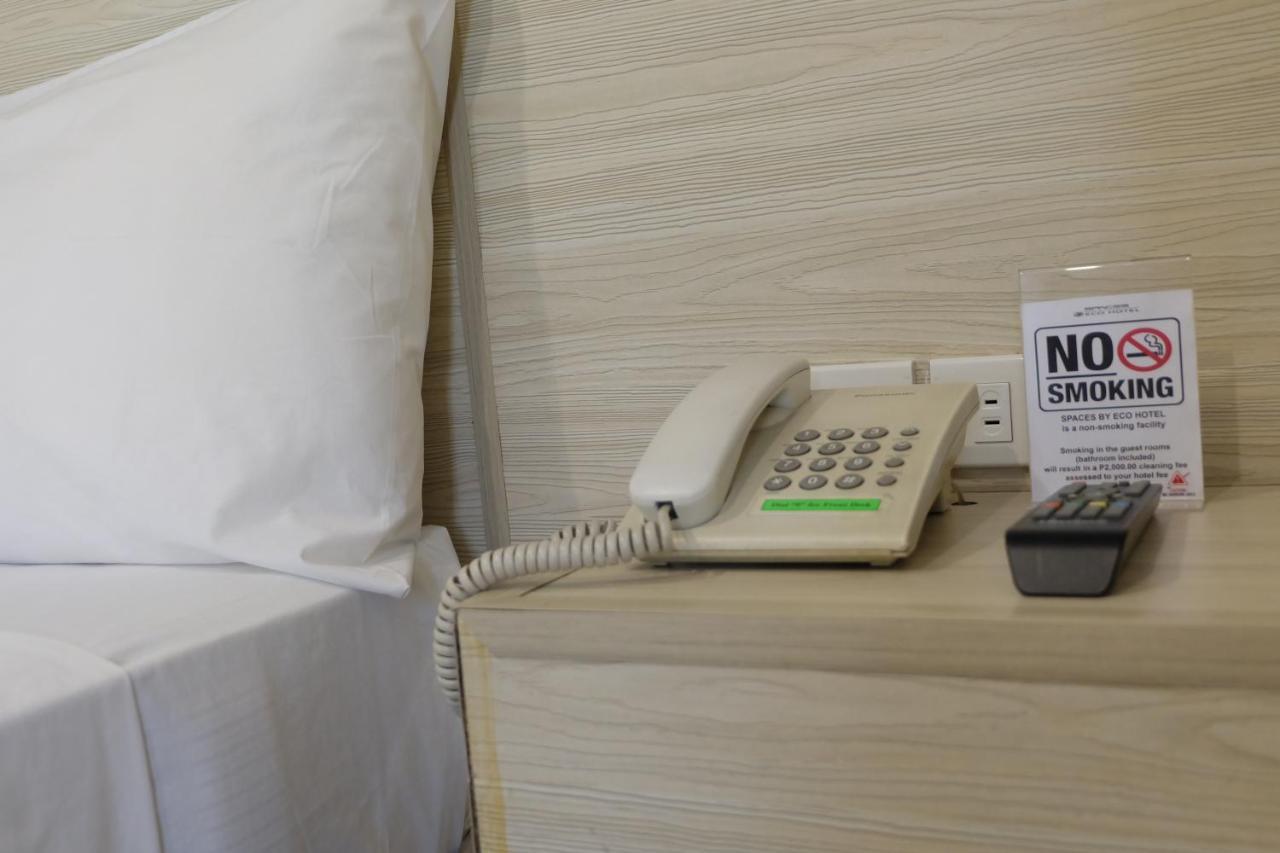 Spaces Hotel Makati Макати Экстерьер фото
